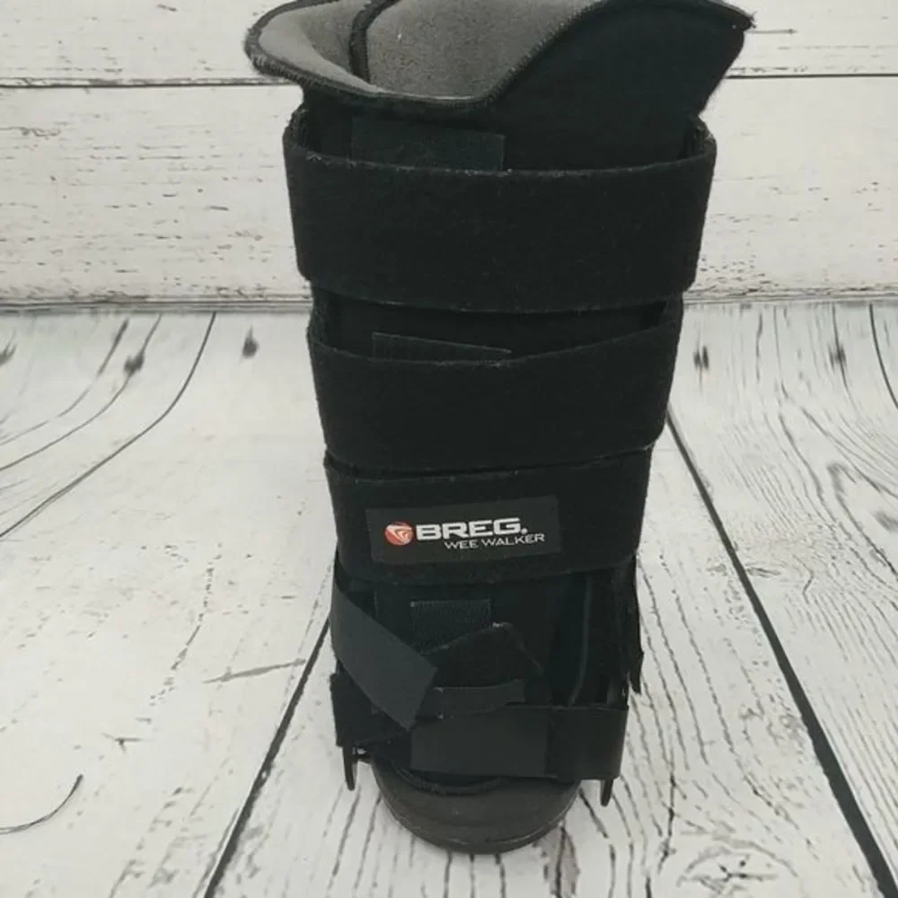 Breg Wee‎ Walker Orthopedic Toddler Walking Boot